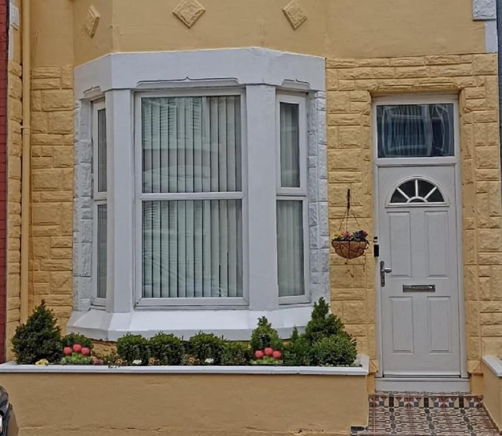 Home From Home Near Lfc, Efc & Train Station Liverpool Exteriér fotografie